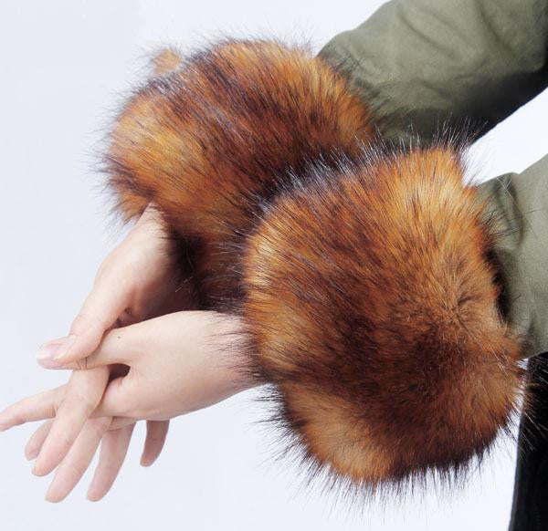 Women Furry Sleeve Cuffs Fox Short Wrist Bracelet