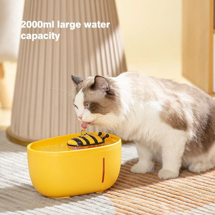 2L Quiet Pet Water Fountain with Multi-Stage Filtration for Dogs and Cats