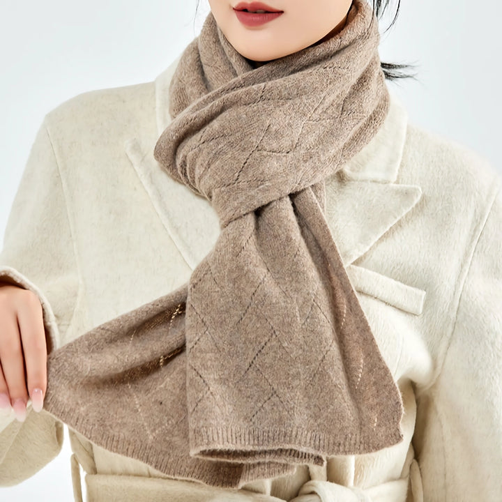 Luxurious Women’s Merino Wool Knit Scarf – Warmth & Style