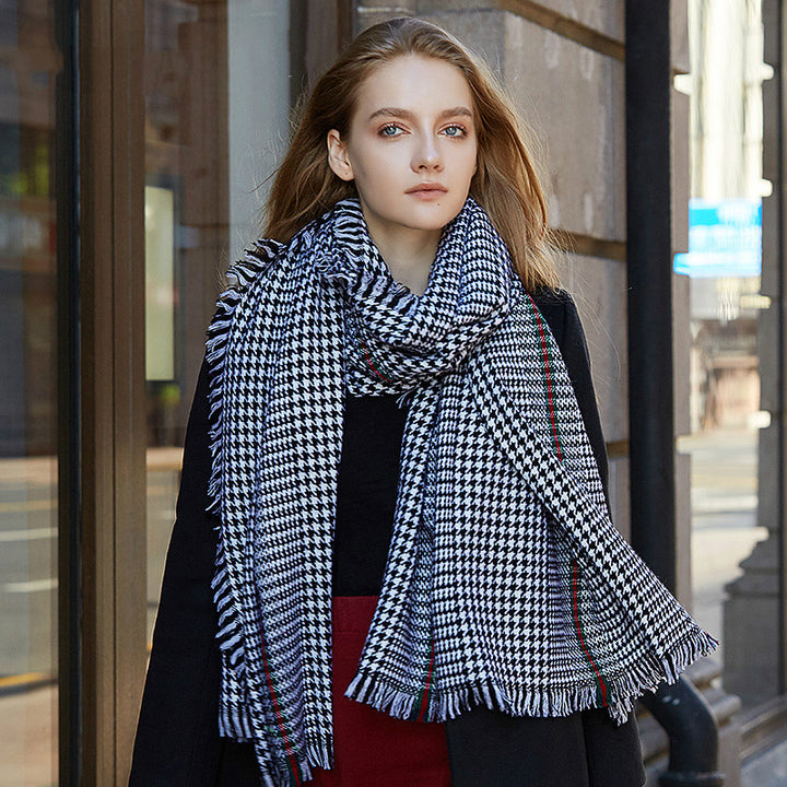 Luxury Wool Plaid Scarf for Women