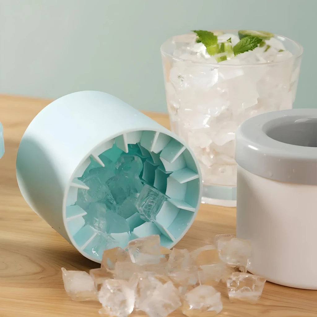 Compact Silicone Ice Cube Maker