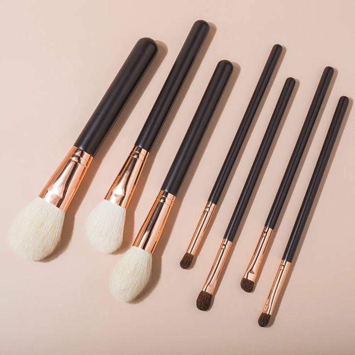 7-Piece Makeup Brush Set for Eyeshadow, Contouring, Blending – Beauty Cosmetic Tool