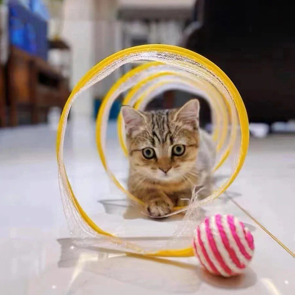 Interactive S-Spring Cat Tunnel with Pendants and Bells
