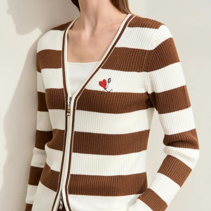 Trendy Autumn V-Neck Embroidered Cardigan with Zipper