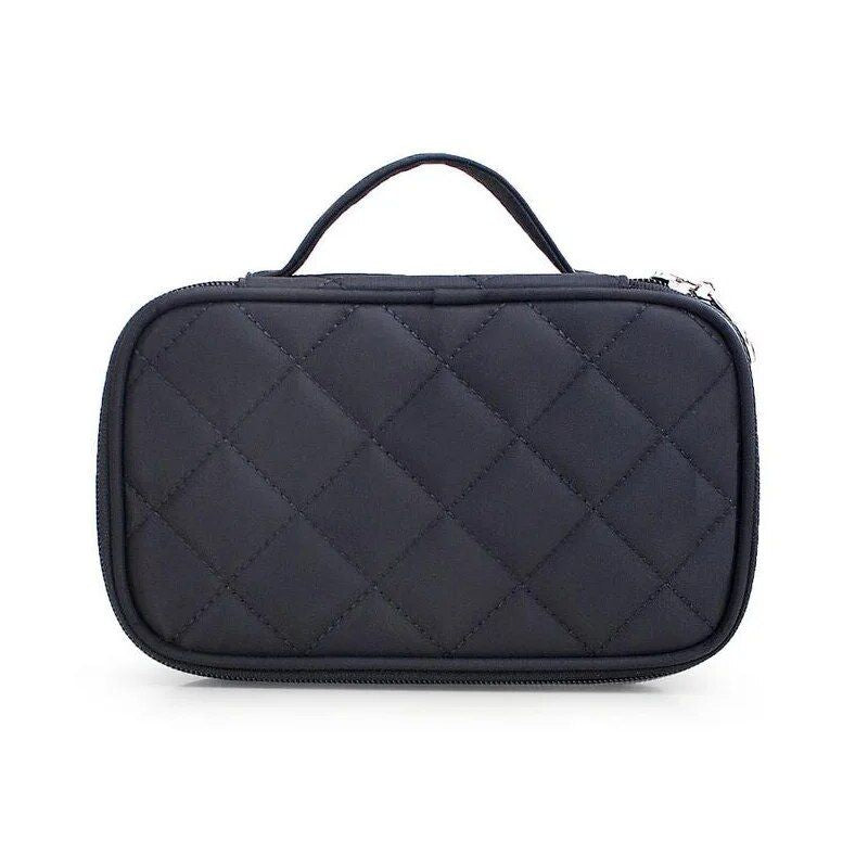 Fashionable Travel Cosmetic Organizer Bag: Professional Makeup and Toiletry Storage Case