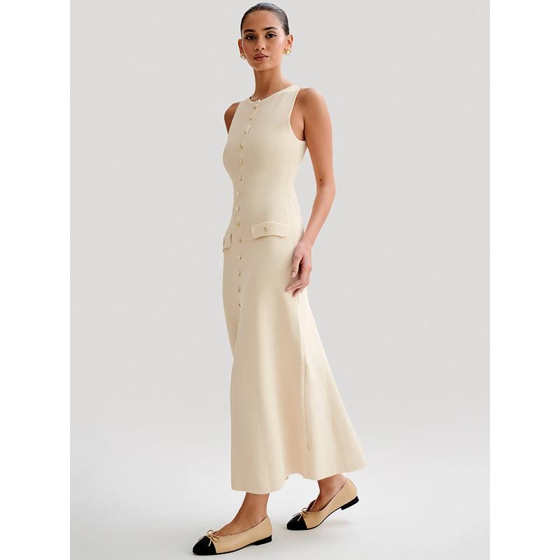 Elegant Sleeveless Buttoned Maxi Dress for Women