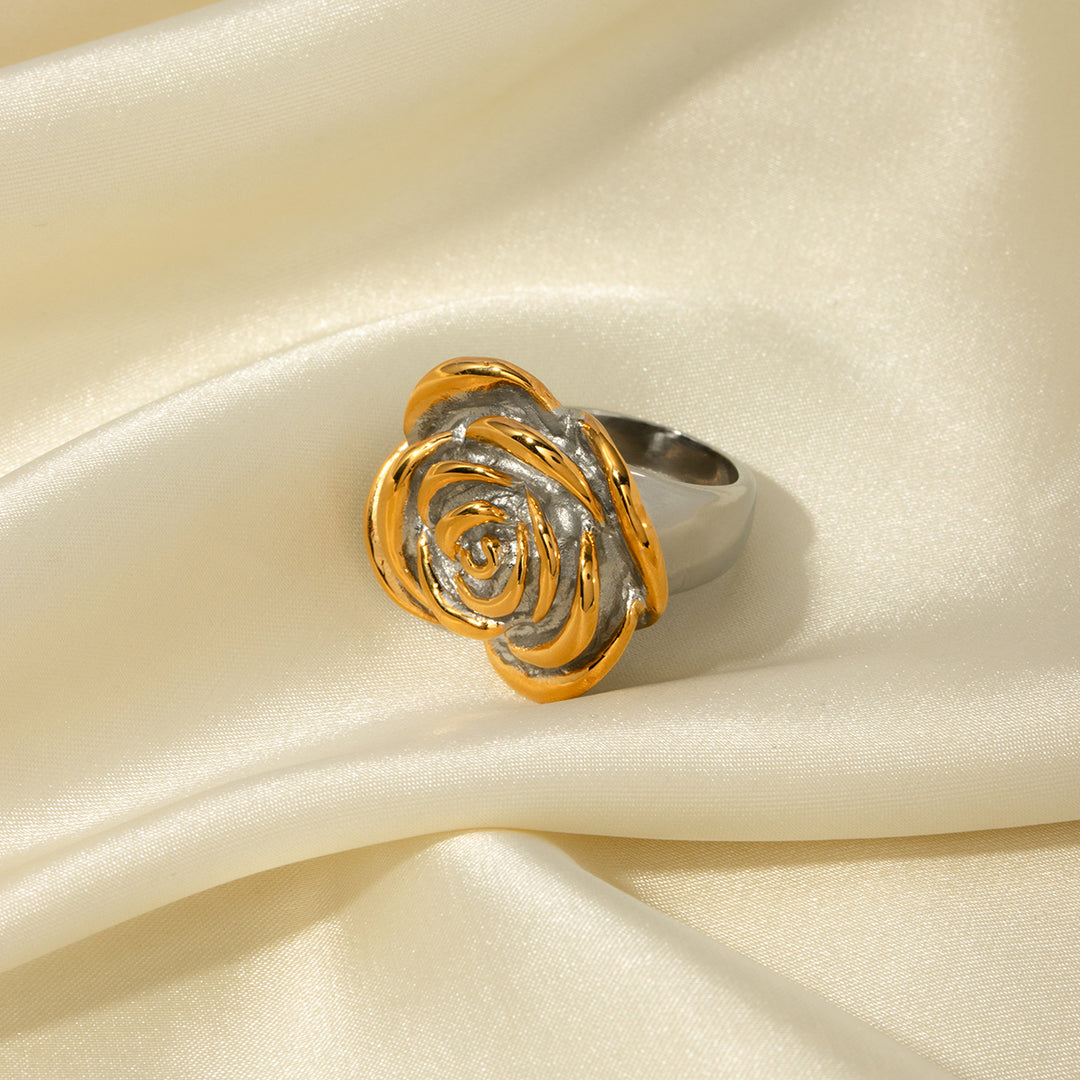 Stainless Steel 18K Gold Plated Geometric Flower Ring