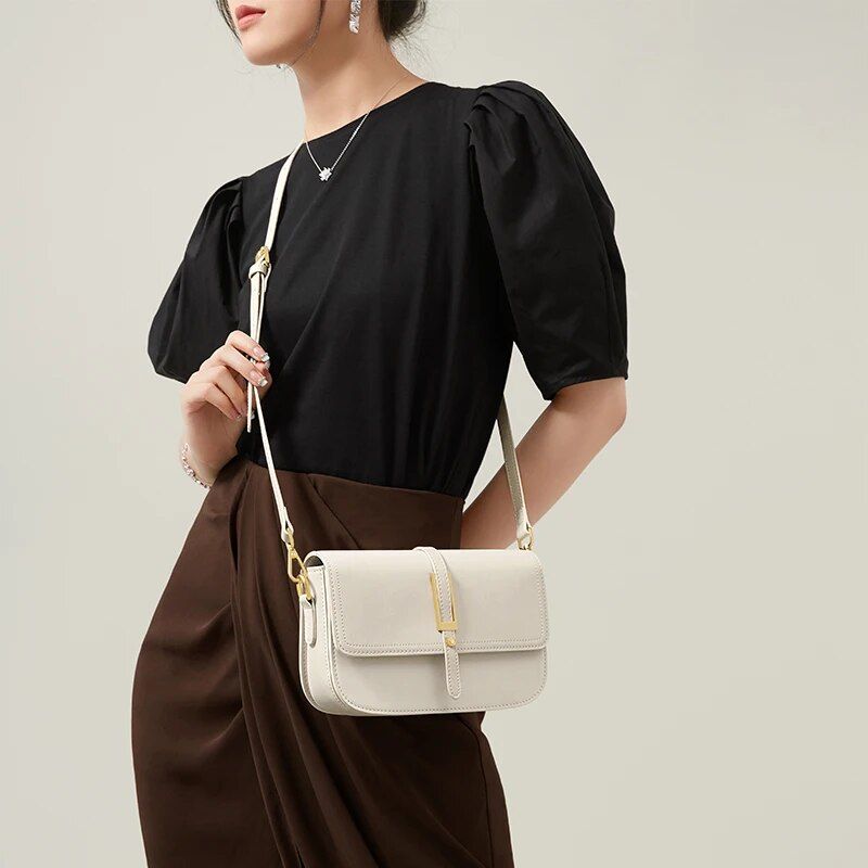 Elegant White Leather Crossbody & Shoulder Bag for Women