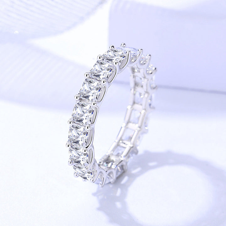 Women's Fashionable And Versatile Square Row Diamond Ring