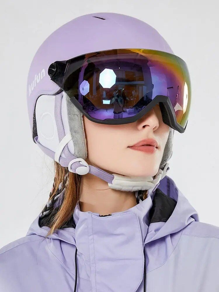 Multi-Functional Ski Helmet with Integrated Visor for Winter Sports