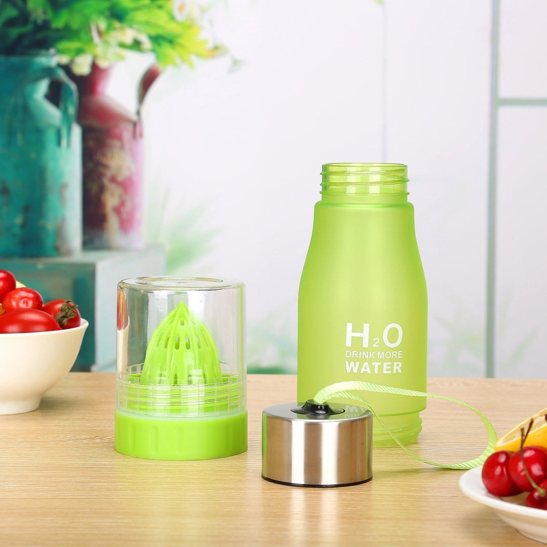 Portable 650ML Fruit Infuser Water Bottle