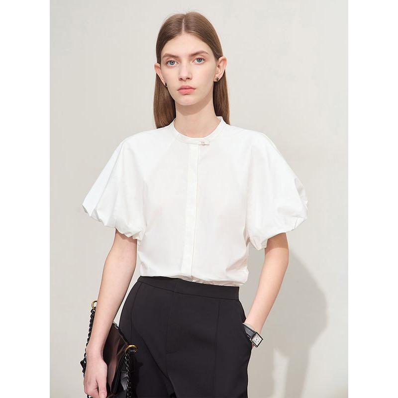 Summer Elegance Lantern Sleeve Blouse