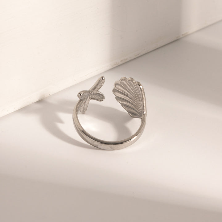 Adjustable Stainless Steel Bohemian Beach Ring with Starfish and Shell Accents