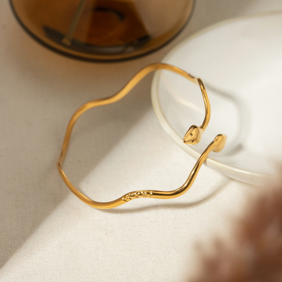 18K Gold Plated Stainless Steel Wavy Snake Bracelet - Waterproof Vintage Cuff for Women