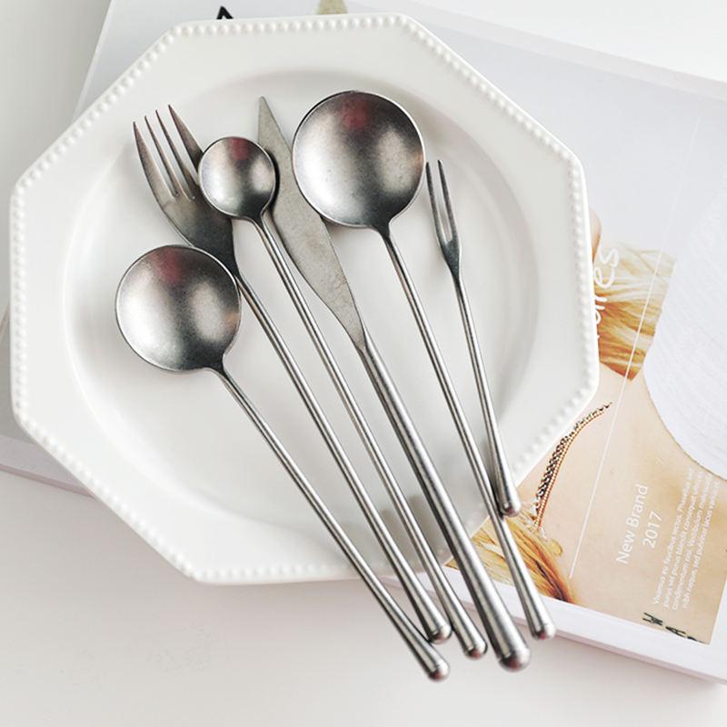 Elegant Retro Stainless Steel Cutlery Set