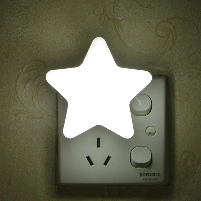 Smart Star LED Night Light with Auto Sensor - Plug & Play for Safe Home Navigation