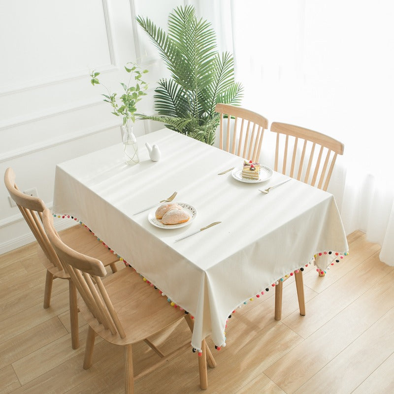 Elegant Cotton-Linen Tablecloth for All Occasions