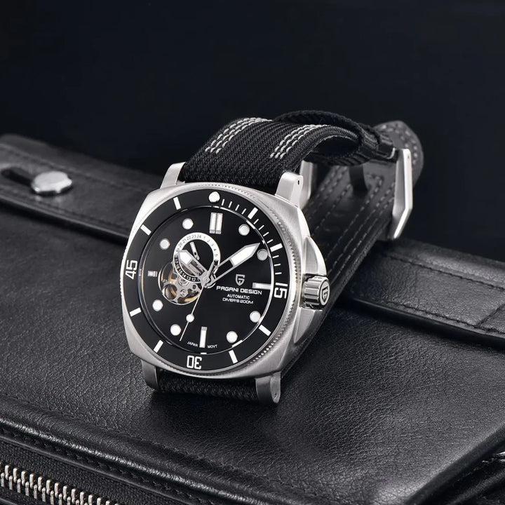 Luxury Sports Mechanical Watch with Sapphire Crystal and 200M Water Resistance