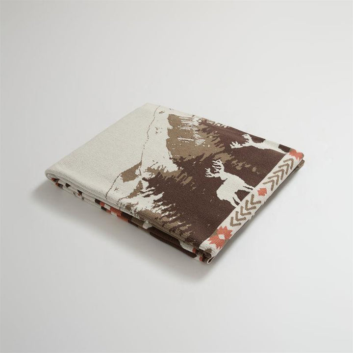 Environmental Protection Design Elk Mountain Forest Reflection Throw Blanket