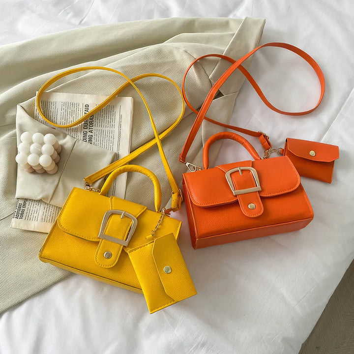 Simple Retro Crossbody Square Bag: Your Chic Travel Companion