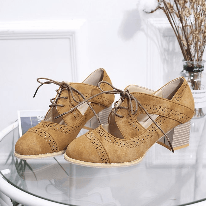 Brogue Carved Chunky Heel Shoes - MRSLM