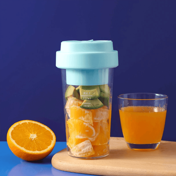 Portable Multi-Functional Mini Juice Cup Fruit Electric Juicer - MRSLM