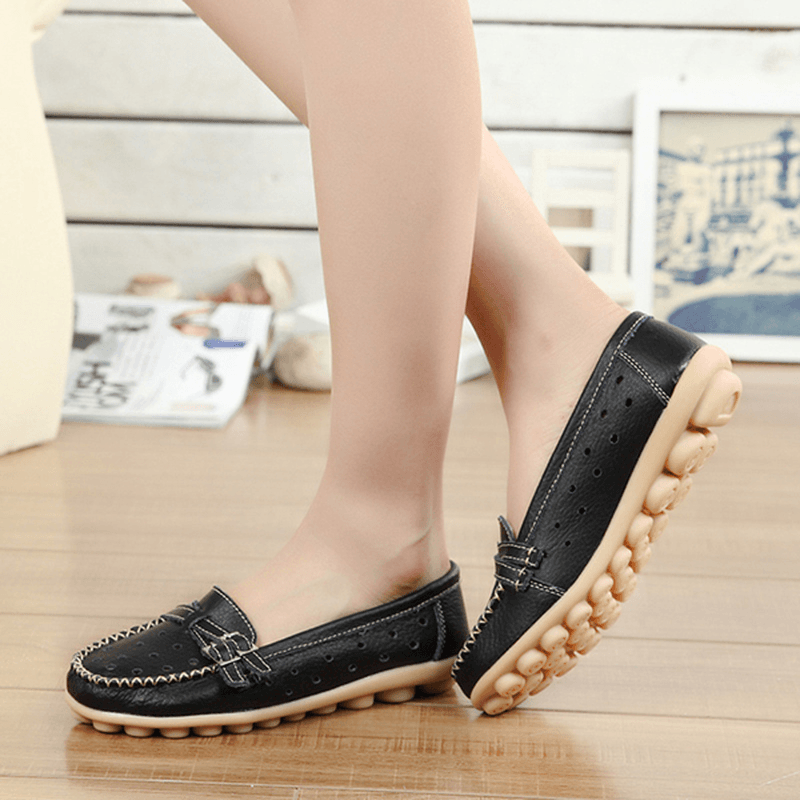 Women Flat Hollow Out Casual Soft Leather Slip on round Toe Loafers - MRSLM