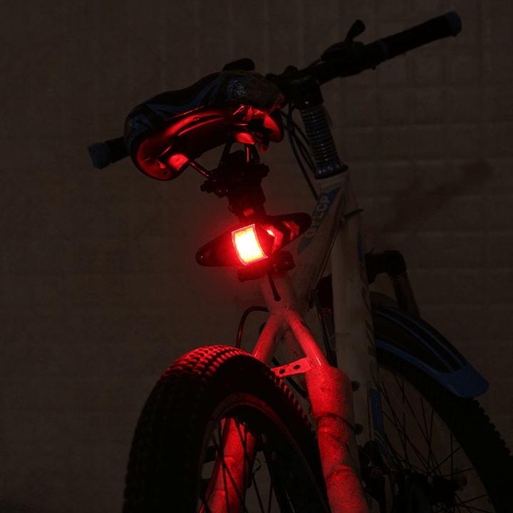 XANES STL05 LED 6 Modes Wireless Remote Control Turn Bike Taillight 500Mah USB Rechargeable Light - MRSLM