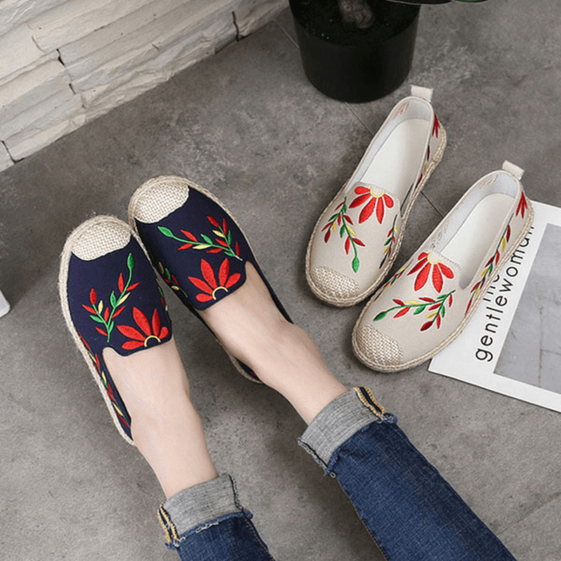 Women Casual Embroidered Flower Cloth Flat Loafers - MRSLM