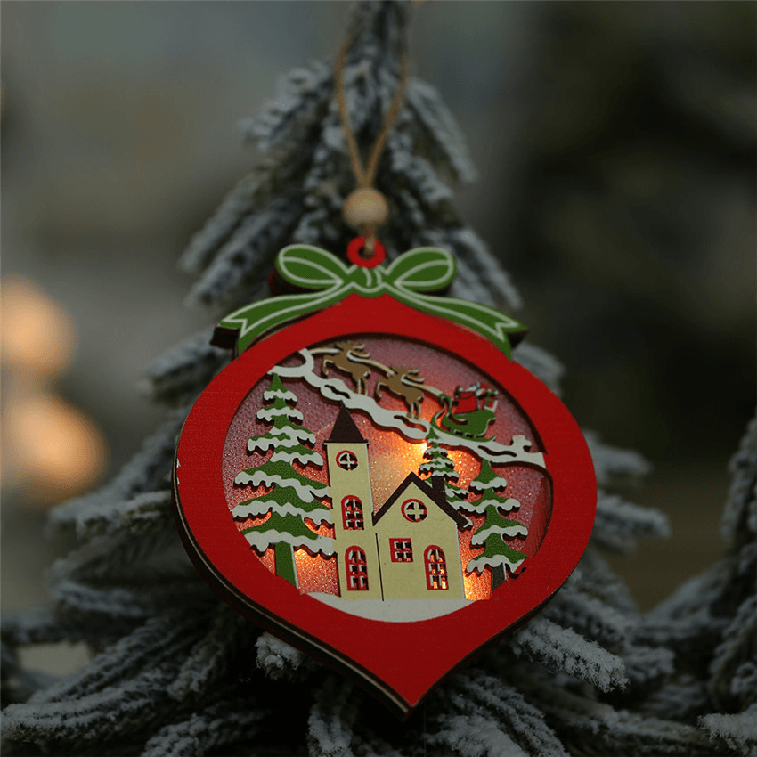 Christmas Star Wooden Pendants Ornaments Tree Decor Christmas Ornaments Hollow Wooden Pendant Creative Car Ornaments - MRSLM