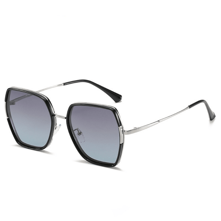 Women'S Classic Metal Sunglasses - MRSLM