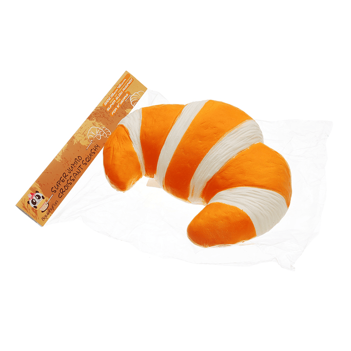 Squishyfun Jumbo Croissant Squishy Bread Super Slow Rising 18X12Cm Squeeze Collection Toy Fun Gift - MRSLM