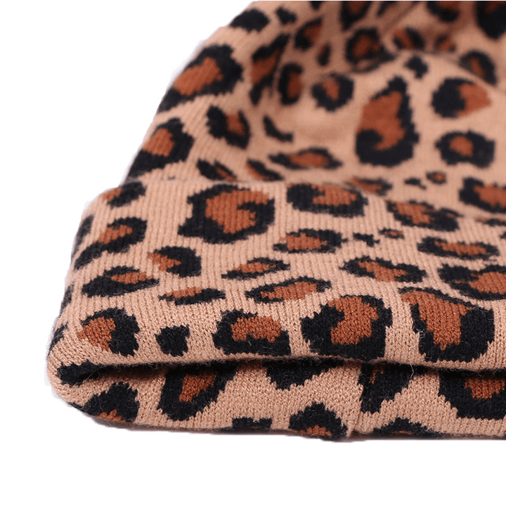 Leopard Spotted Knitted Woolen Hat and Scarf Set - MRSLM