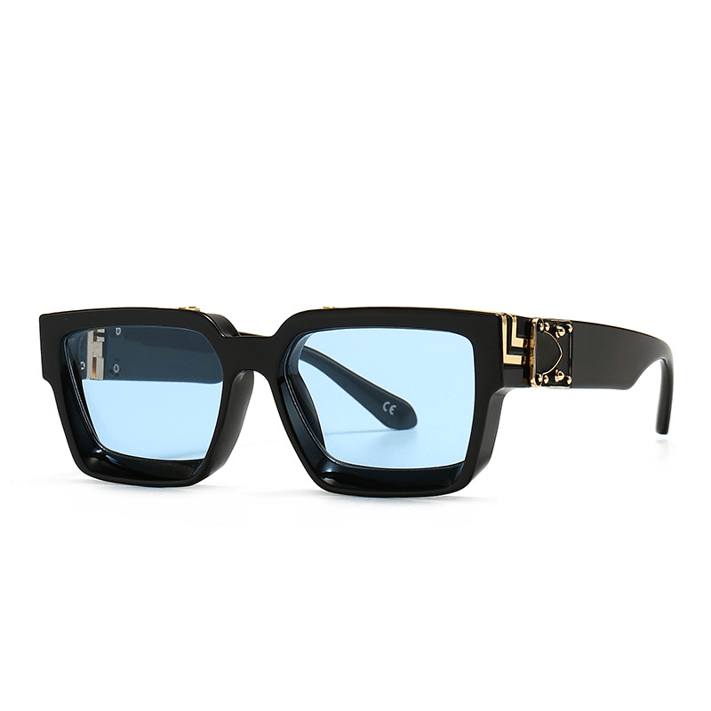 Retro Model Catwalk Cloud Print Sunglasses - MRSLM