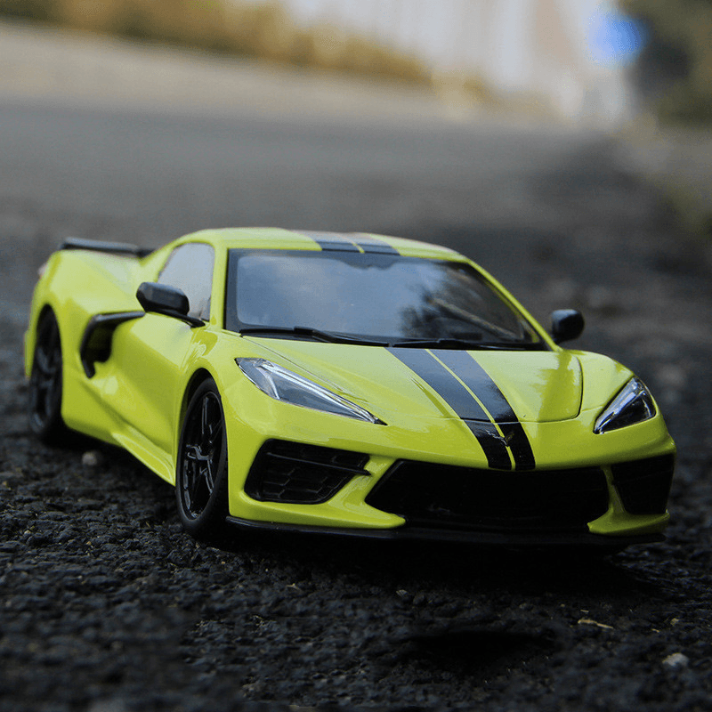 Simulation Alloy Car Model Metal Toy Car Chevrolet Corvette C8 Sports Car - MRSLM