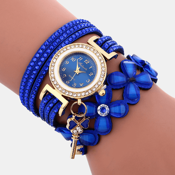 Fashion Crystal Circle Bracelet Women Watch Simple Dial Flowear Patterns Quartz Watch - MRSLM