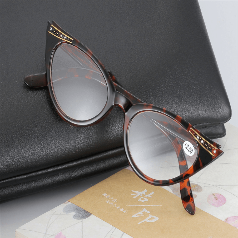 Women Fashion Resin Leopard Cat Eye Presbyopic Glasses - MRSLM