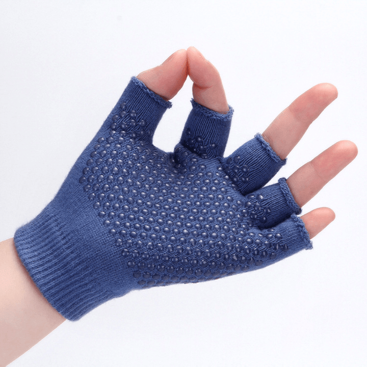 Women Non Slip Sporty Style Design Fingerless Yoga Gloves - MRSLM