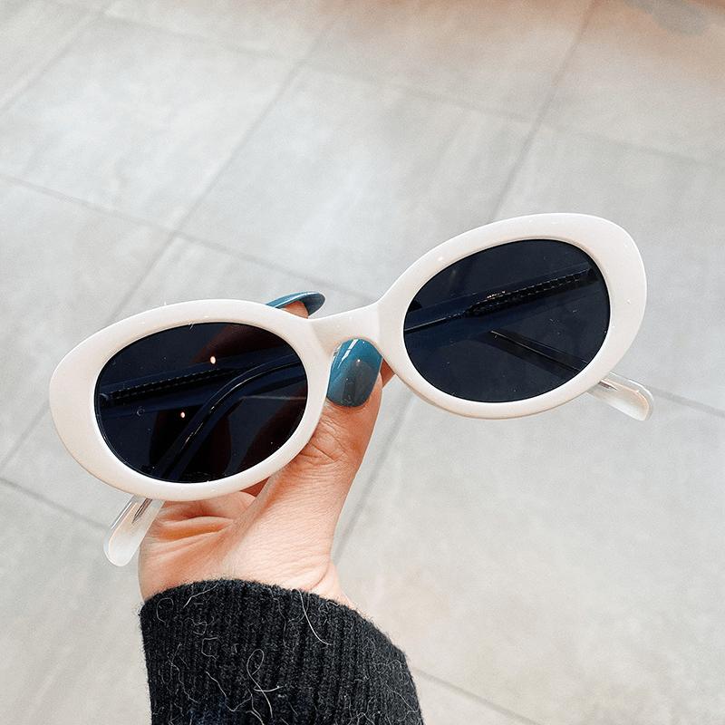 Small Frame Sunglasses Women Oval Frame - MRSLM