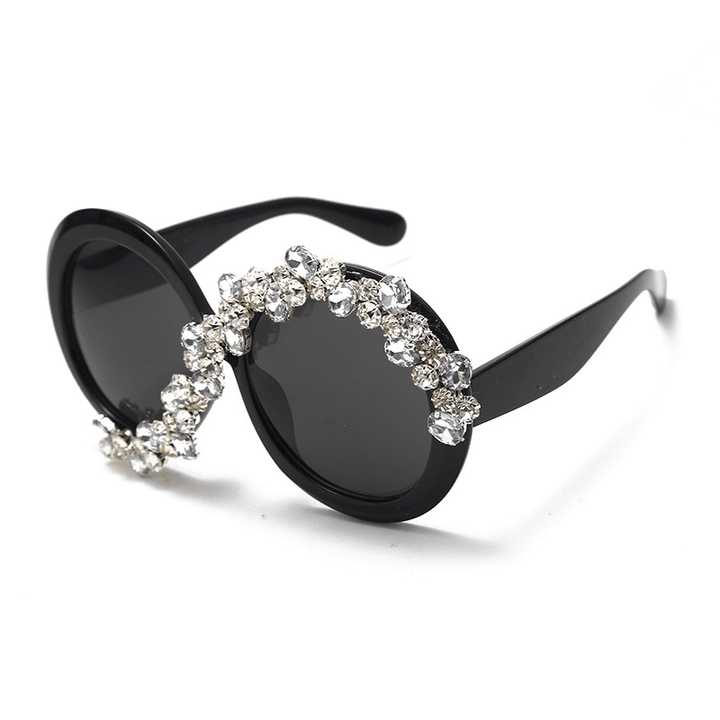 Exaggerated round Sunglasses with Diamonds - MRSLM