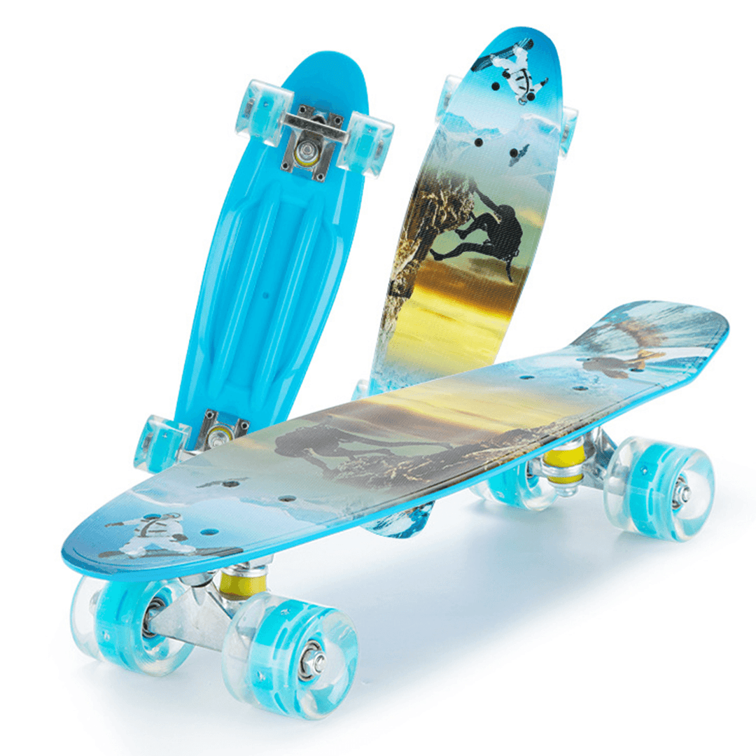 22'' Skateboard with LED Flashing Wheel Small Fish Board Cruiser Streetwalking Skate Board Beginner Kids Boys - MRSLM