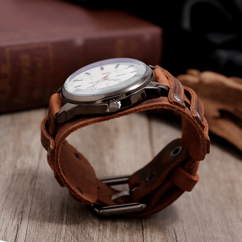 Vintage Cow Leather Military Style Watch Adjustable Band Men Quartz Watch - MRSLM