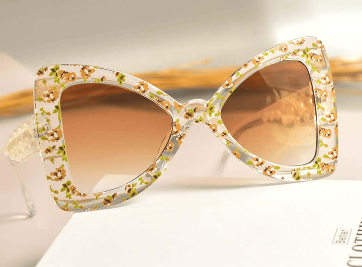 Plastic Butterfly Triangle Glasses Fashion Print - MRSLM