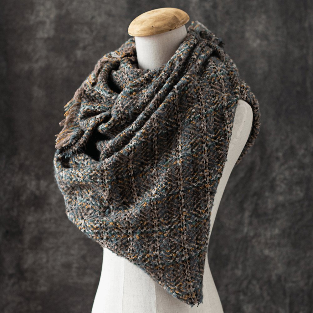 Women Scarf Shawl Wrap Buttoned Crochet Wrap with Ethnic Custom - MRSLM