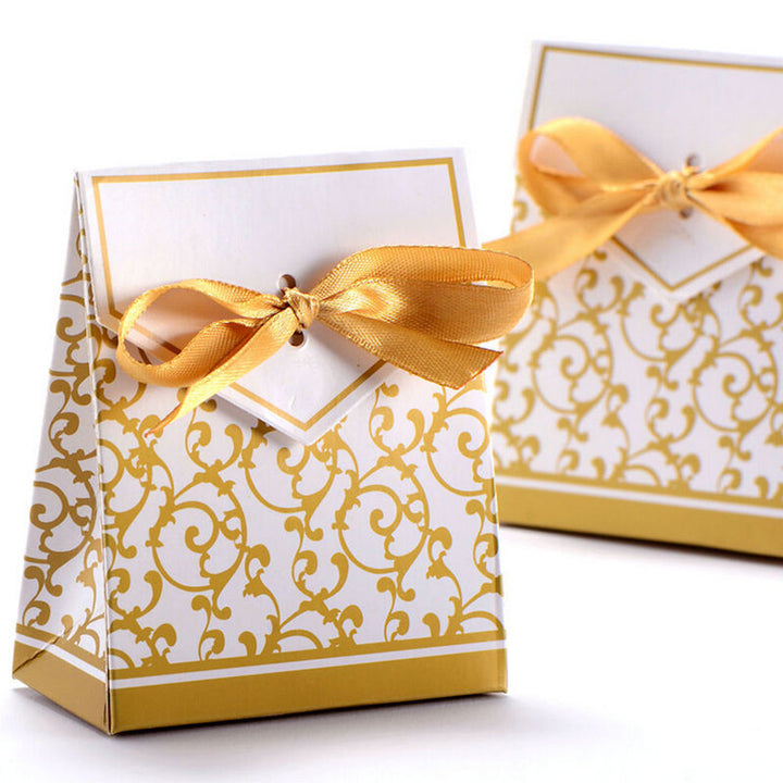 Lovely Gold and Silver Candy Paper Gift Box with Ribbon