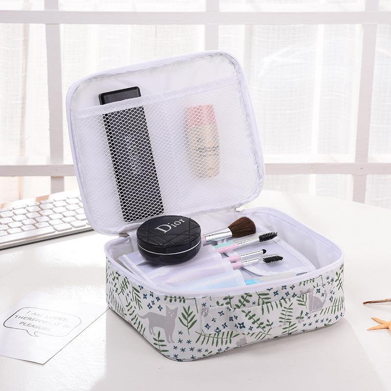 Fresh Style Portable Cosmetic Bag Travel Waterproof Wash Bag - MRSLM